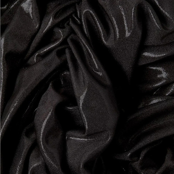 Norma Kamali

Diana Metallic Ruched One-Shoulder Gown - Picture 12 of 15